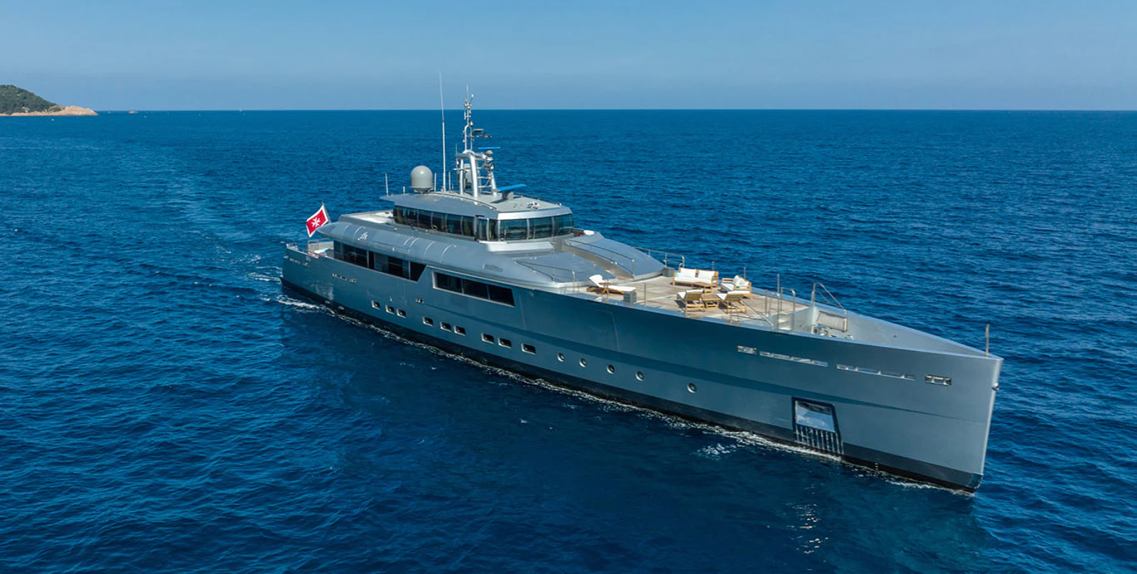 Discover the Italian Coasts with Explorer Yacht FALCO MOSCATA: An Eco-friendly Luxury Experience Awaits