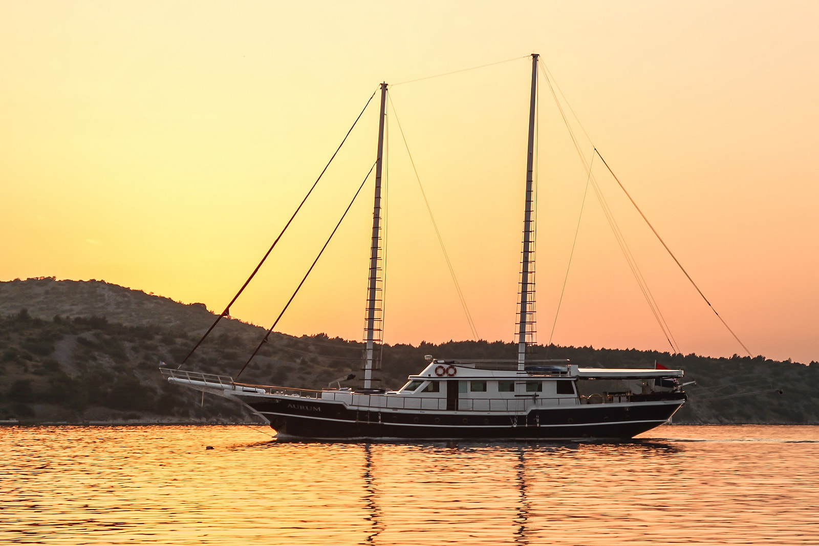 AURUM: Luxury Gulet Charter in Croatia | All-Inclusive Mediterranean Adventure