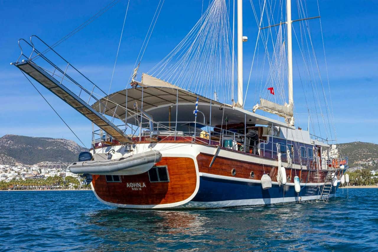 Voyage the Greek Isles on Athen A