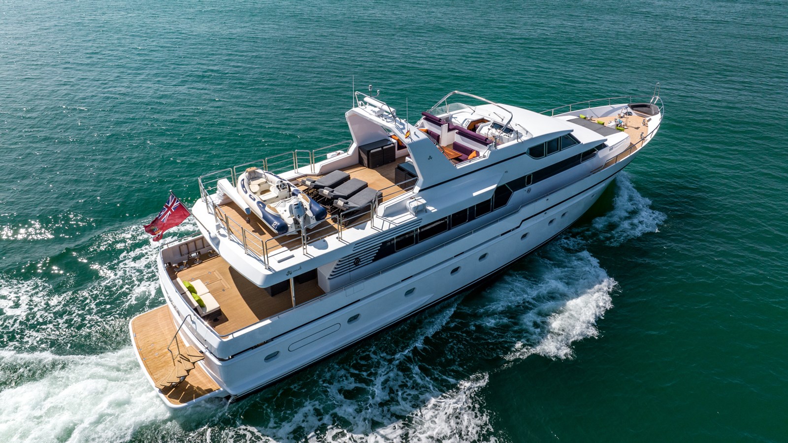 Charter Lowland's Classic 30m CAMENA II