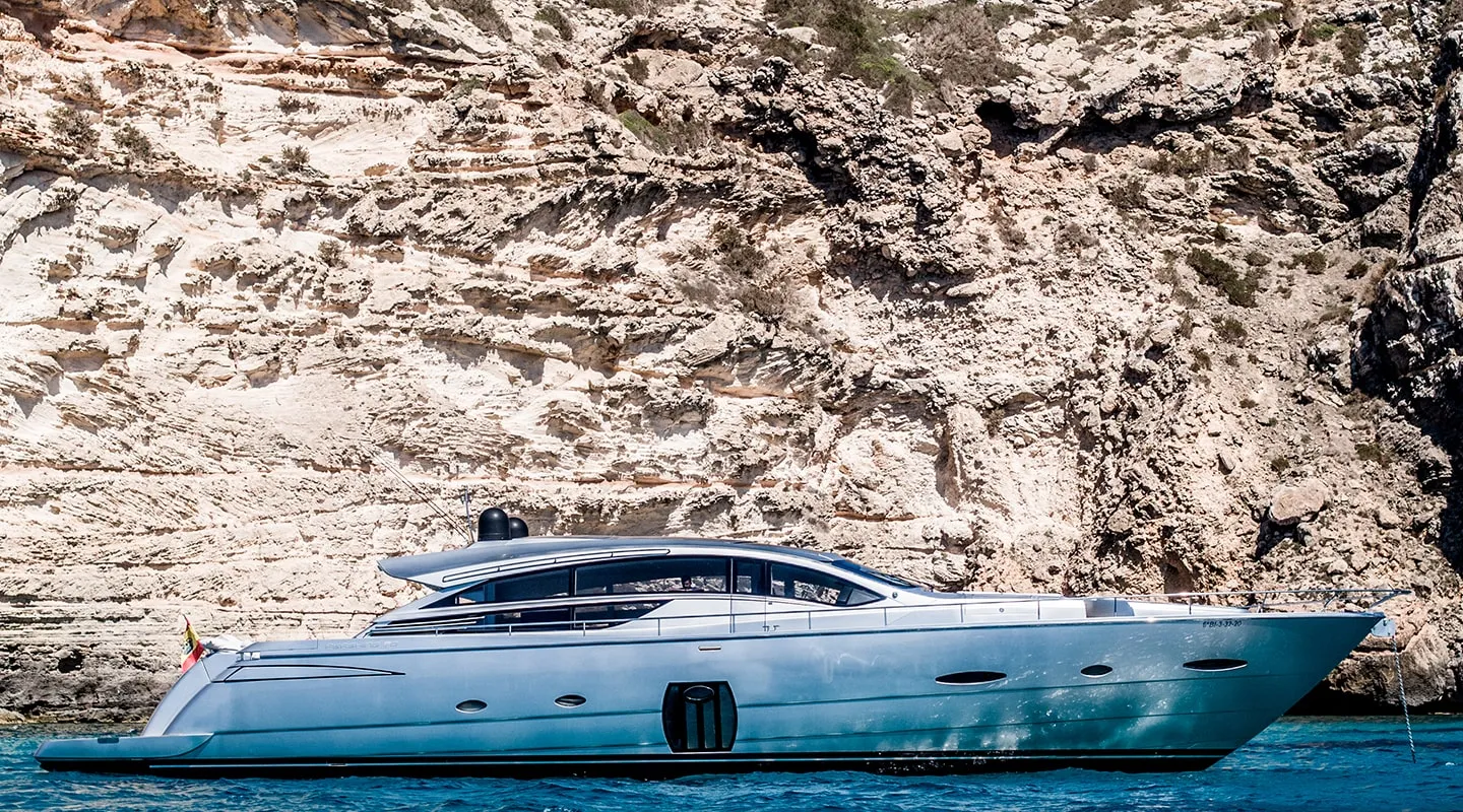 Wahoo: Stylish Speed & Comfort on the Sea