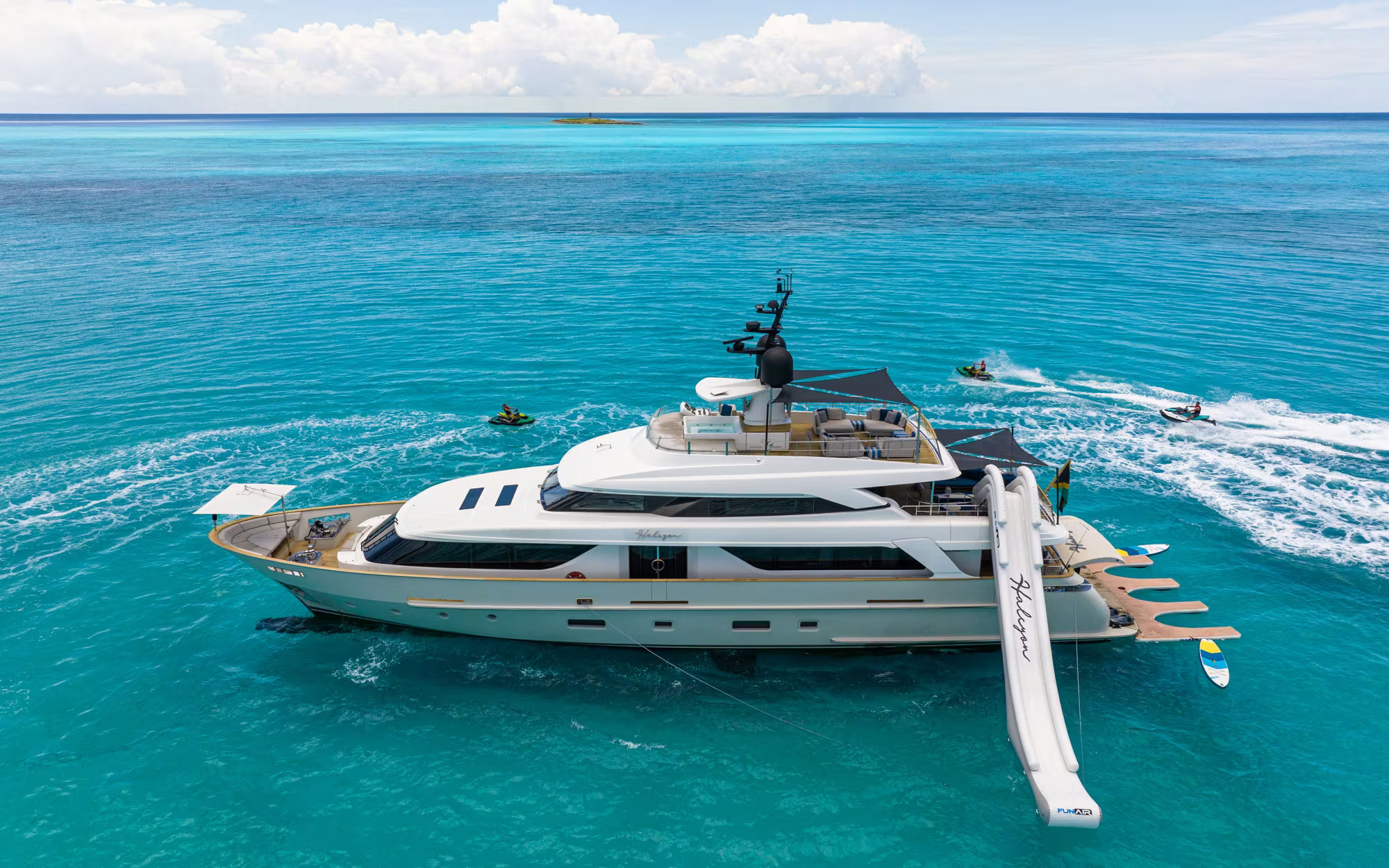 Experience Ultimate Serenity and Luxury on M/Y HALCYON