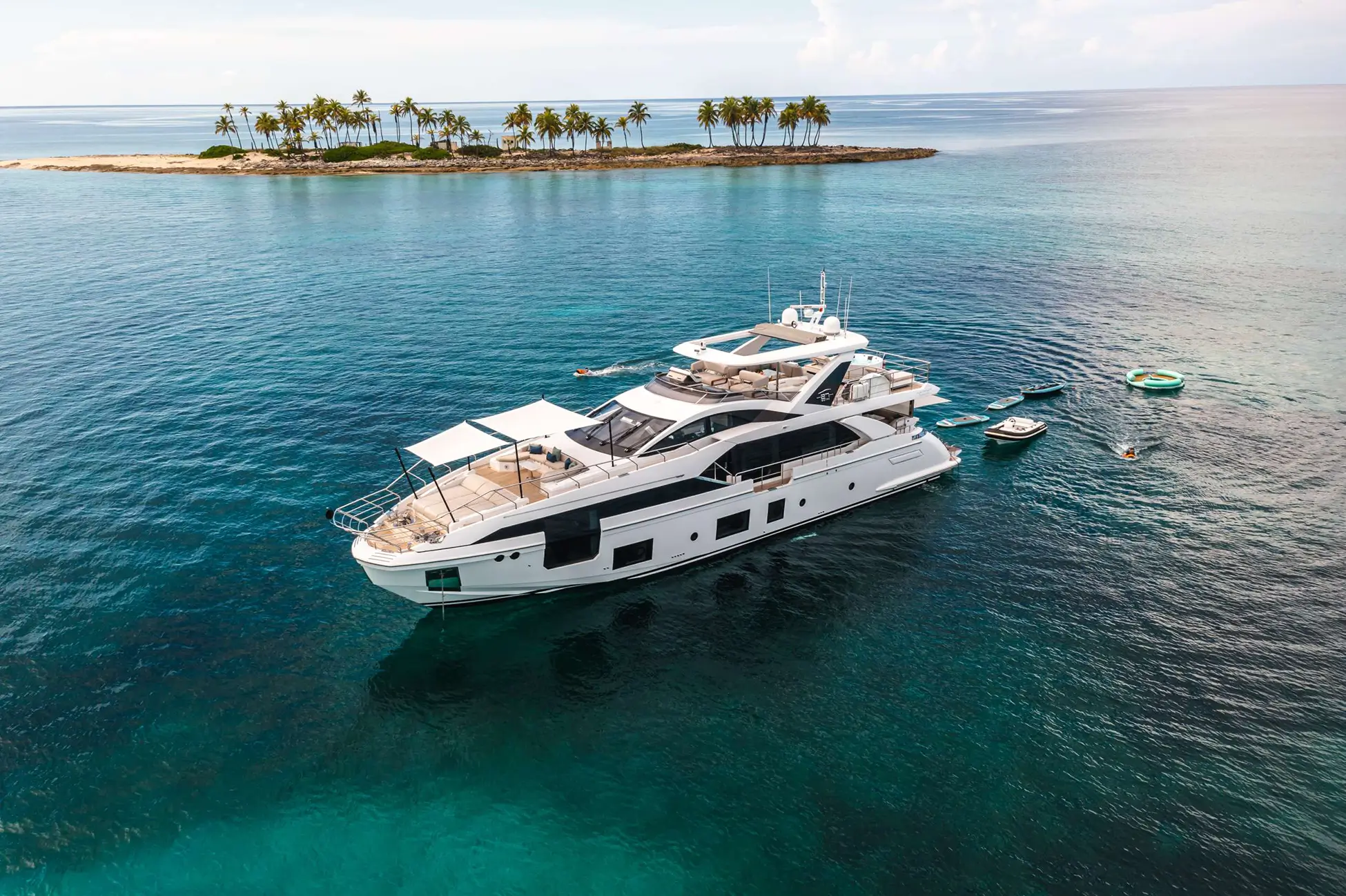 Experience Holiday Aboard MAREA LA NAUTICA in Nassau