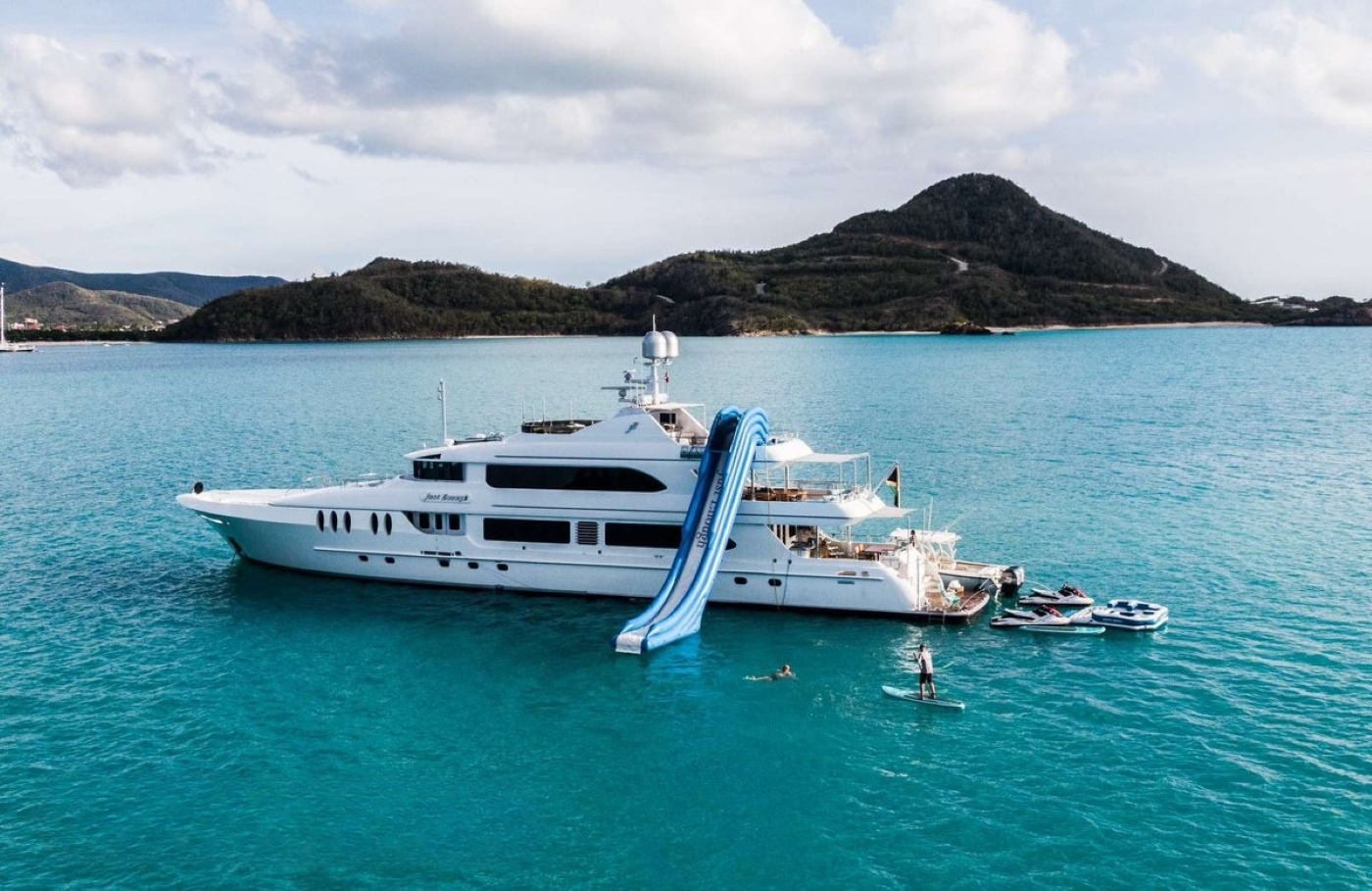 Christmas 2025 on M/Y Just Enough: A Caribbean Paradise