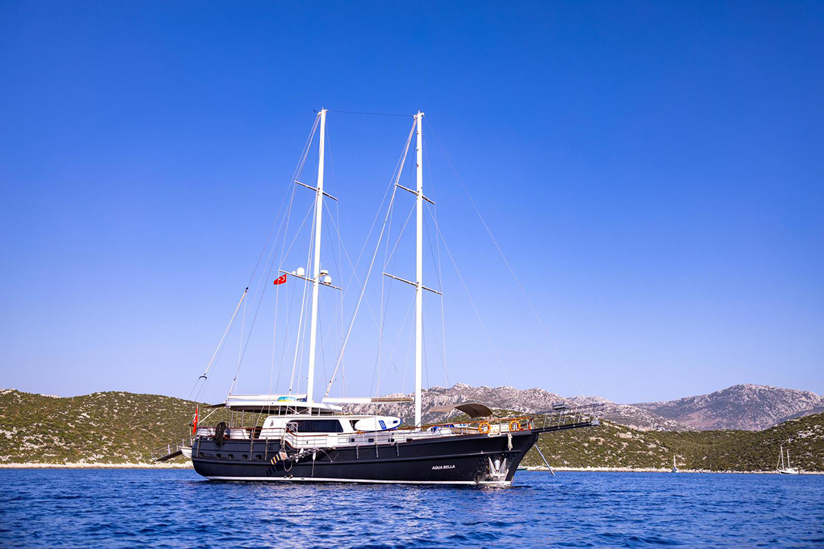 Gulet AQUA BELLA: Experience the Turkish and Greek Isles