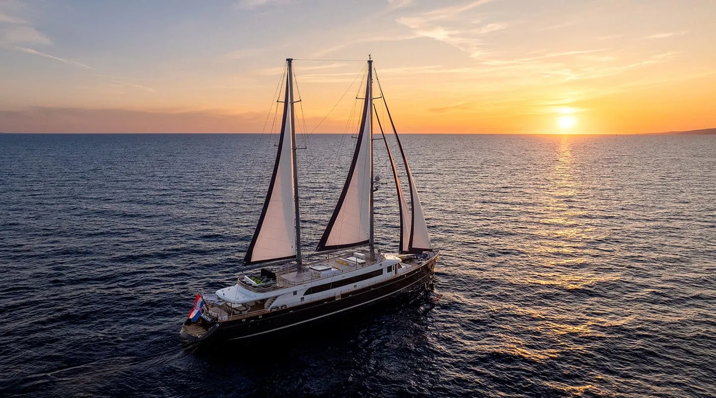 Charter of 43m Yacht Dalmatino in Croatia 2026