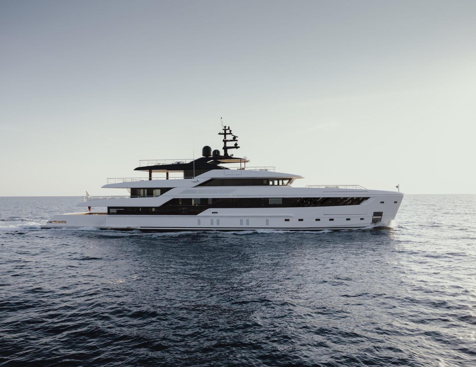 Charter the Exquisite 49.9M CONTIGO