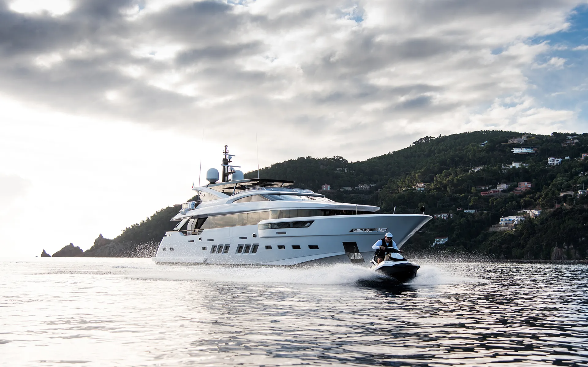 Experience the Monaco Aboard the Luxurious M/Y SOULMATE in 2026