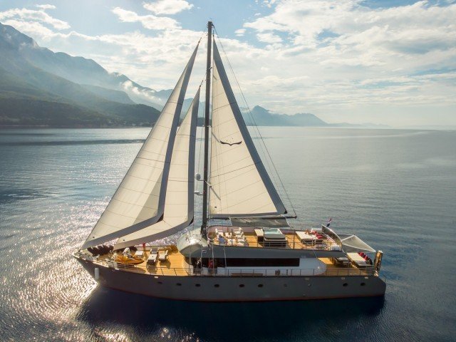 Rara Avis Yacht Charter in Croatia | Luxury 33m Motor Sailer
