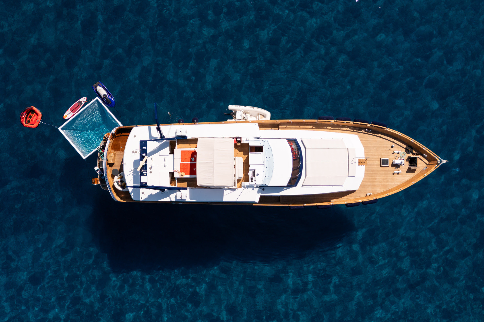 M/Y OLGA: A Timeless Luxury Yacht in the Heart of Sicily and Amalfi coast