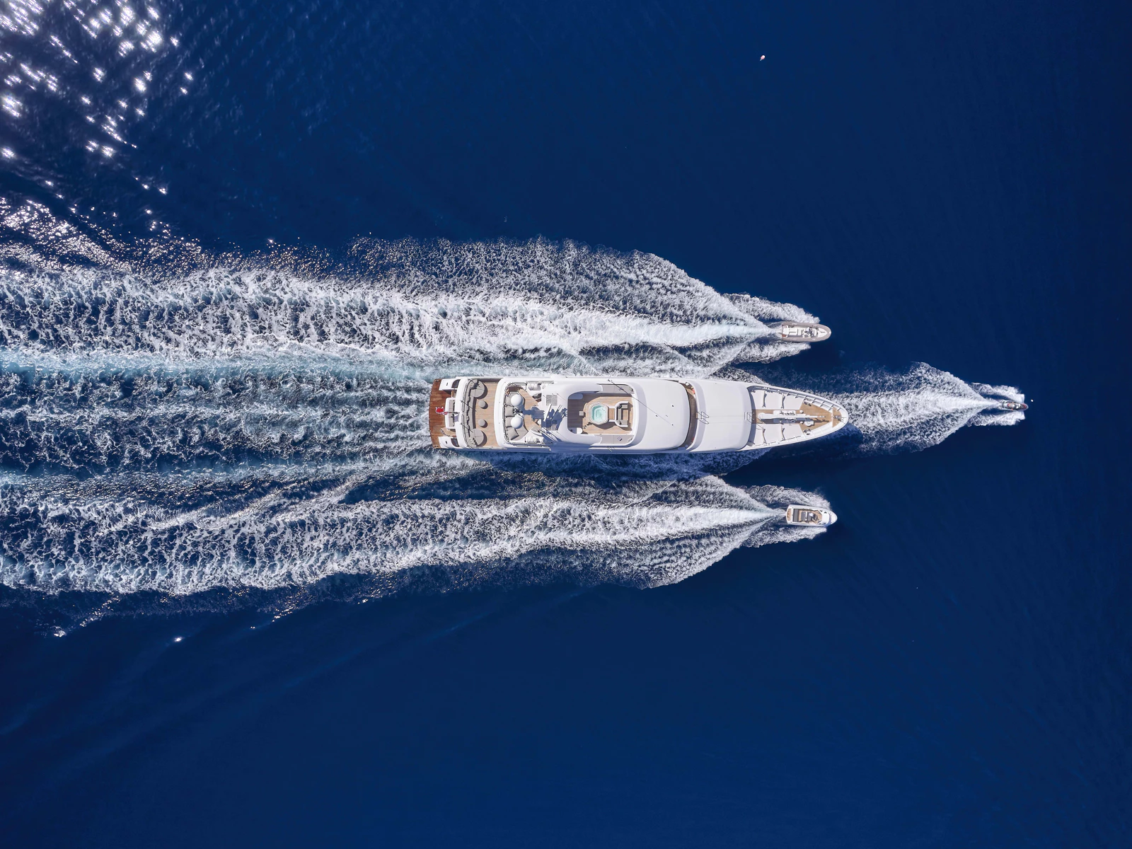 Charter JAZ: Timeless Elegance and Luxury of Amels in Greece