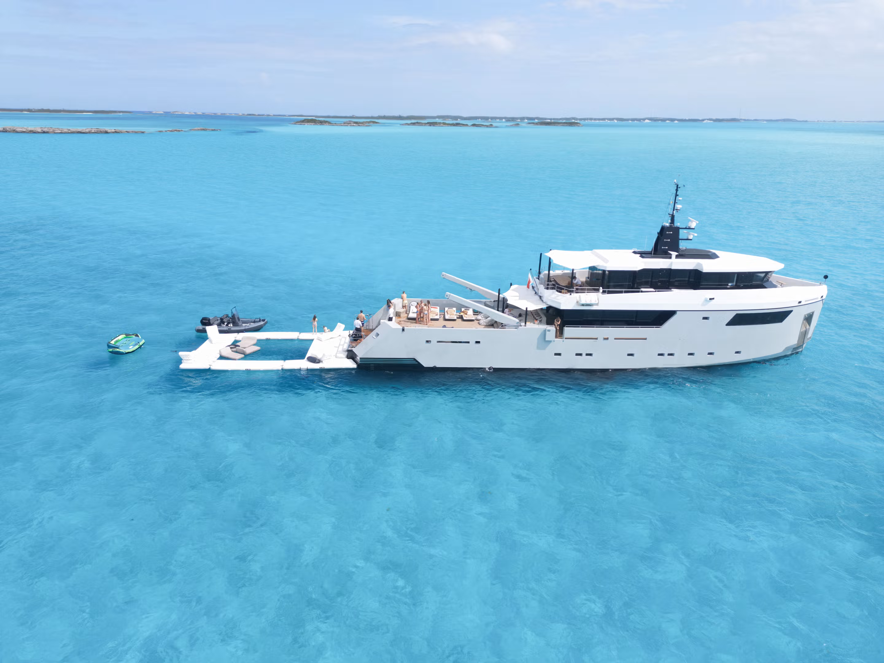 The Explorer Yacht FOX