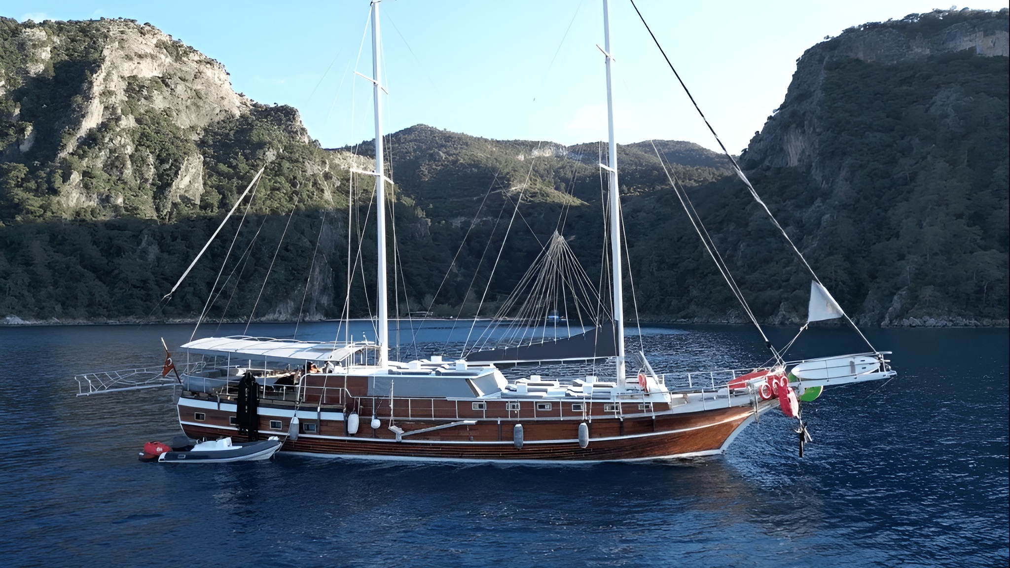 Cruise in Style with ARIA in the Open Sea