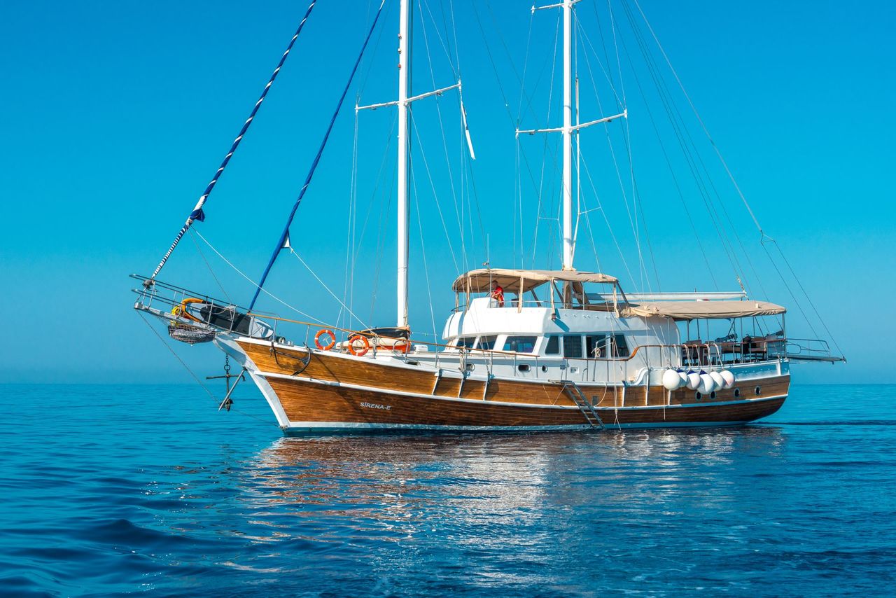 Discount: 28m Sirena Yacht Charter in Split, Croatia for 2027