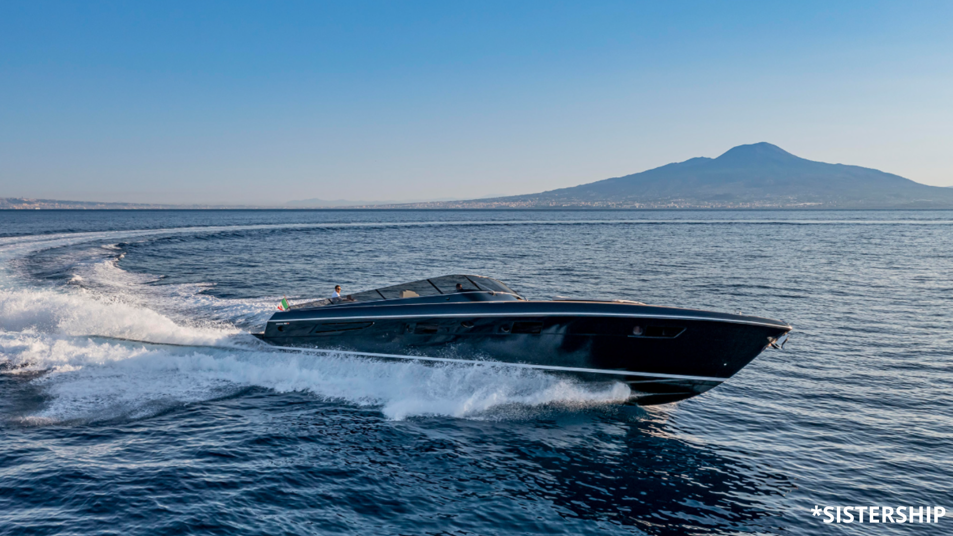 Experience Riviera Luxury Aboard AMATERASU