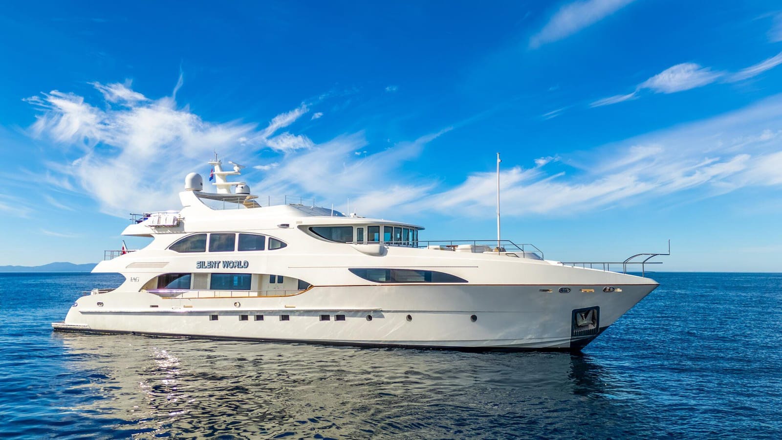 Yacht Silent World: Your Croatian Adventure Awaits