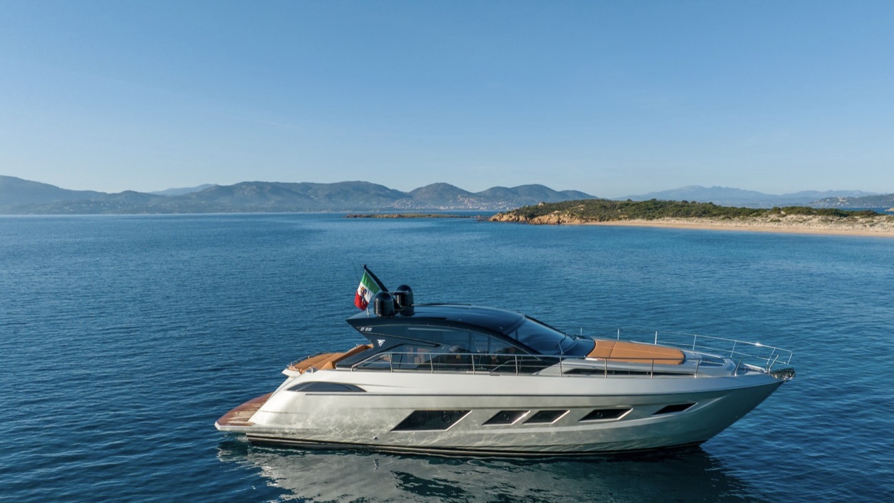 MY Filippetti: Opulence Afloat in Sardinia