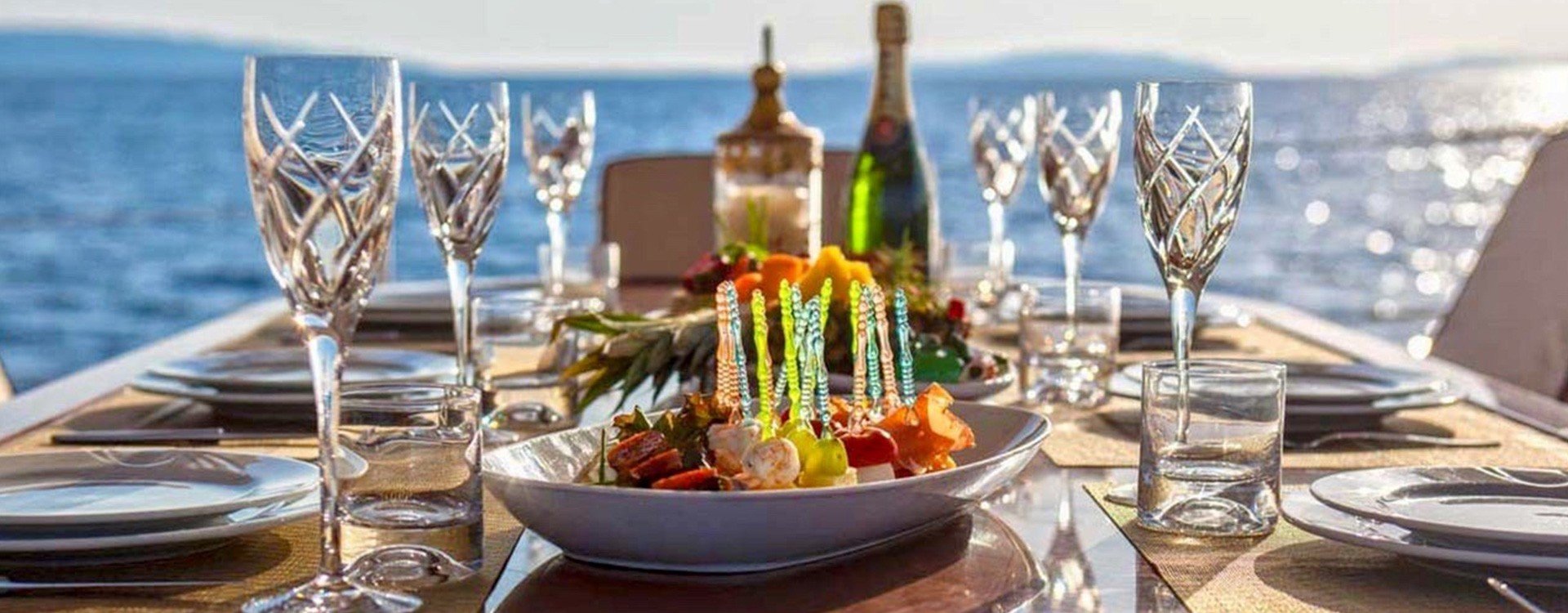 The Fine Art of Dining on a Private Yacht