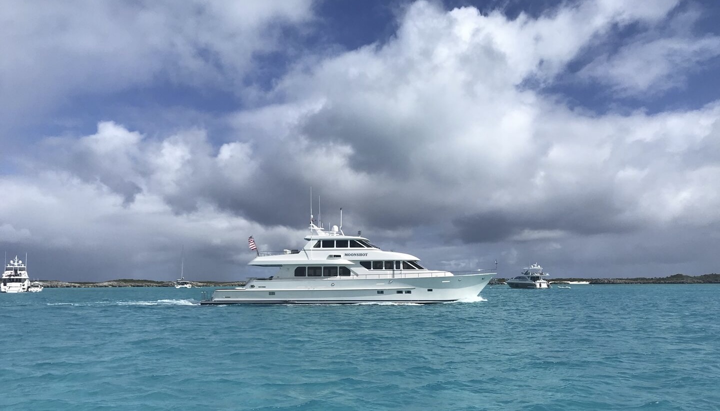 Charter MOONSHOT: A Luxurious 24.6-Meter Sanlorenzo Yacht Escape in France & Spain
