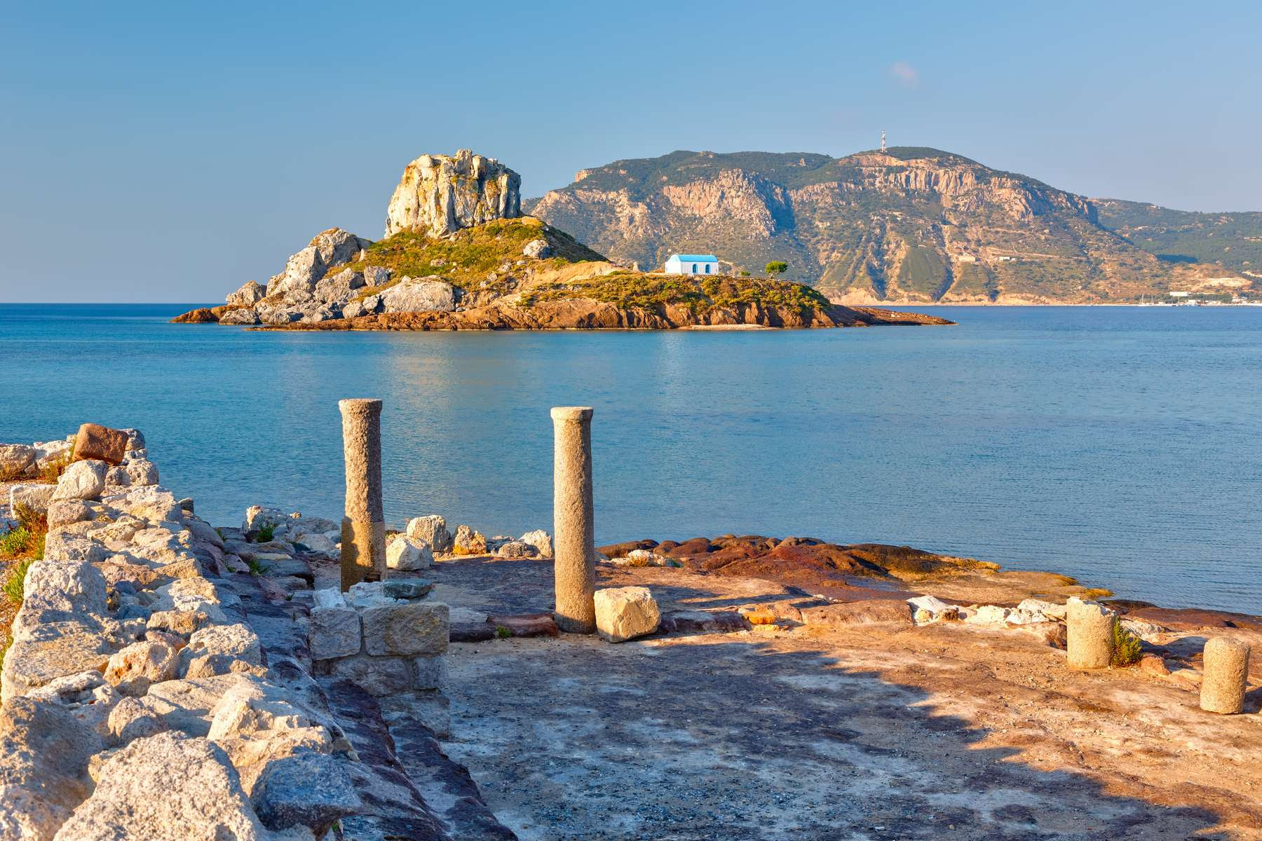 Sailing the Dodecanese: Yacht Charter Journey