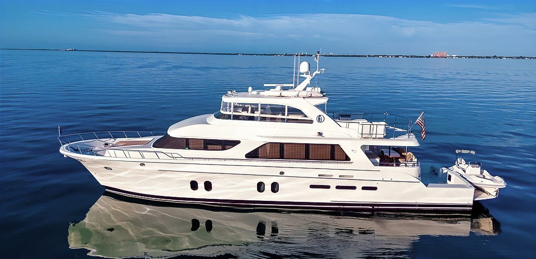 Charter JUS CHILL'N: A Luxurious 86ft Cheoy Lee Yacht Experience in the Bahamas