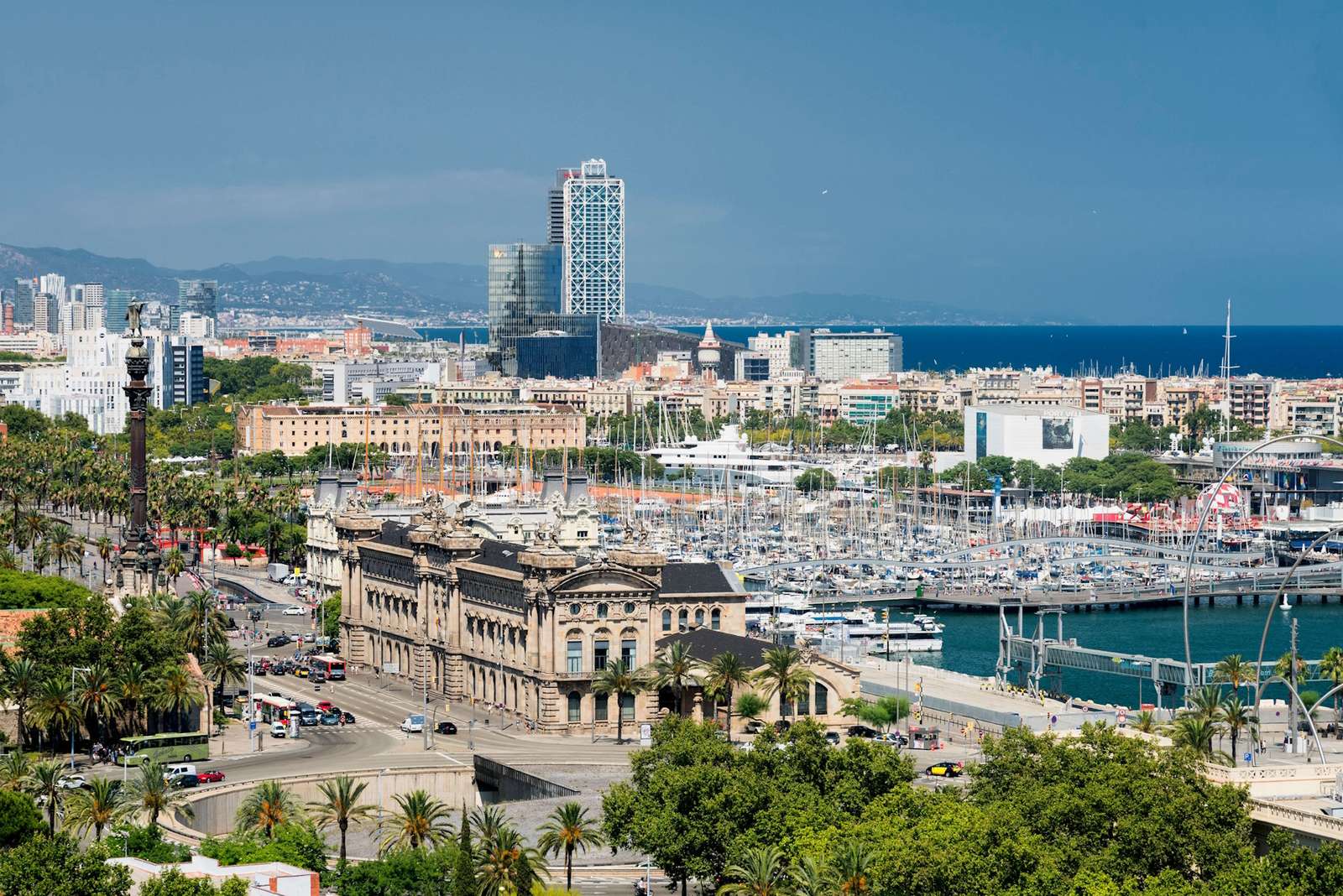 Barcelona yacht charter departure port