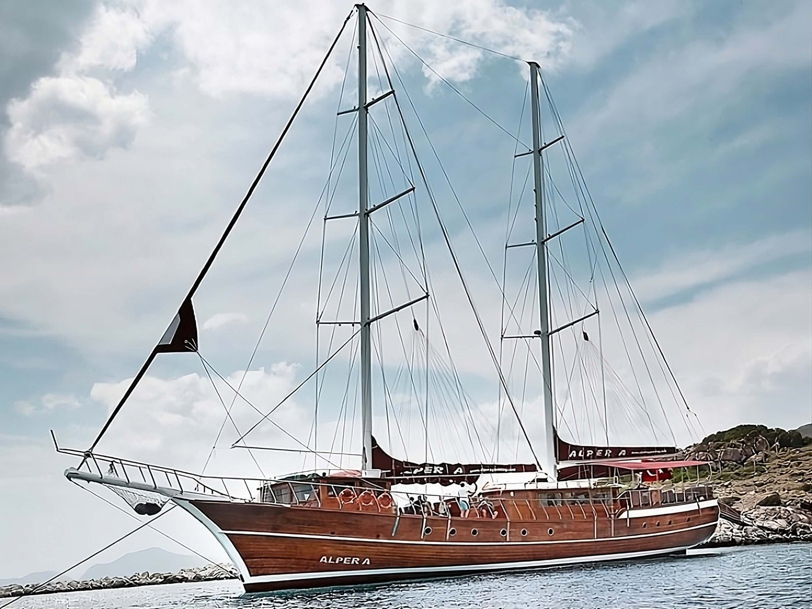 Alper A — crewed gulet charter in Turkey