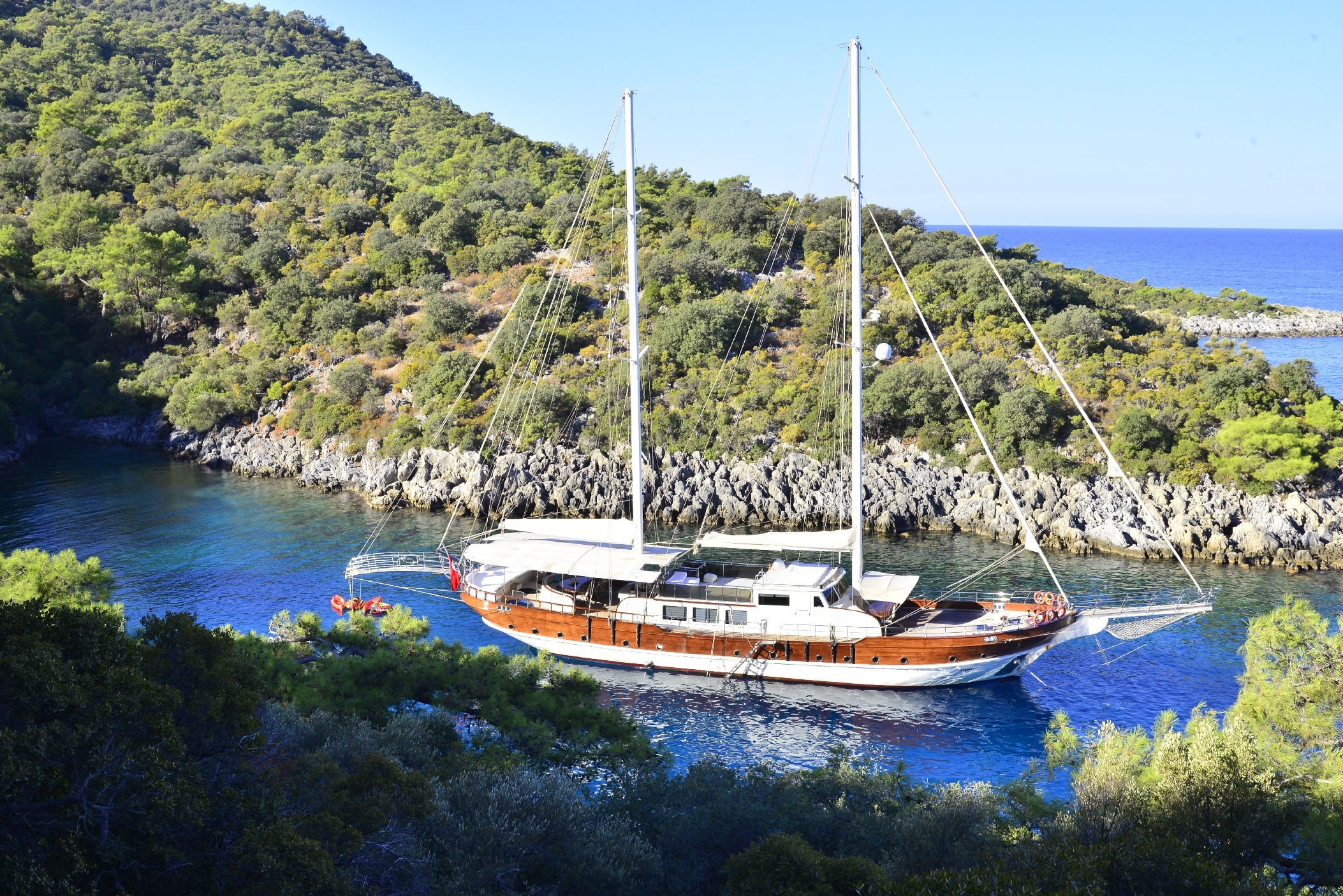 Berrak Su — crewed gulet charter in Turkey