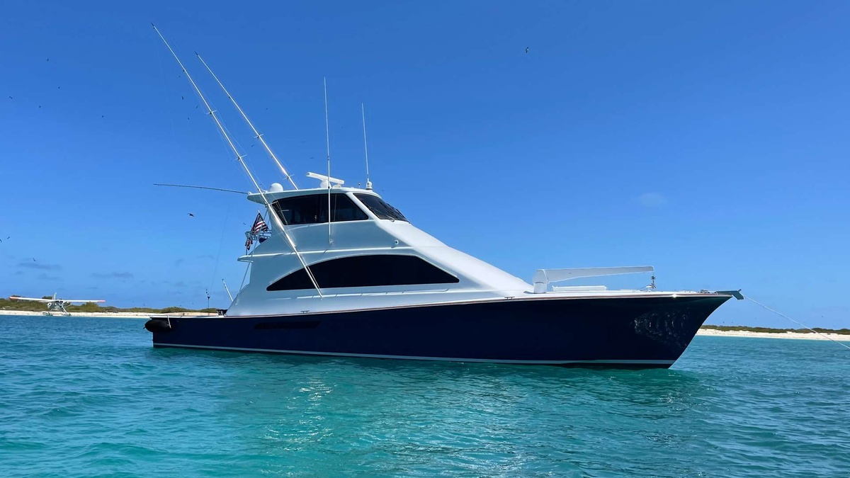 Business Calls — Motor Yacht for charter in United States
