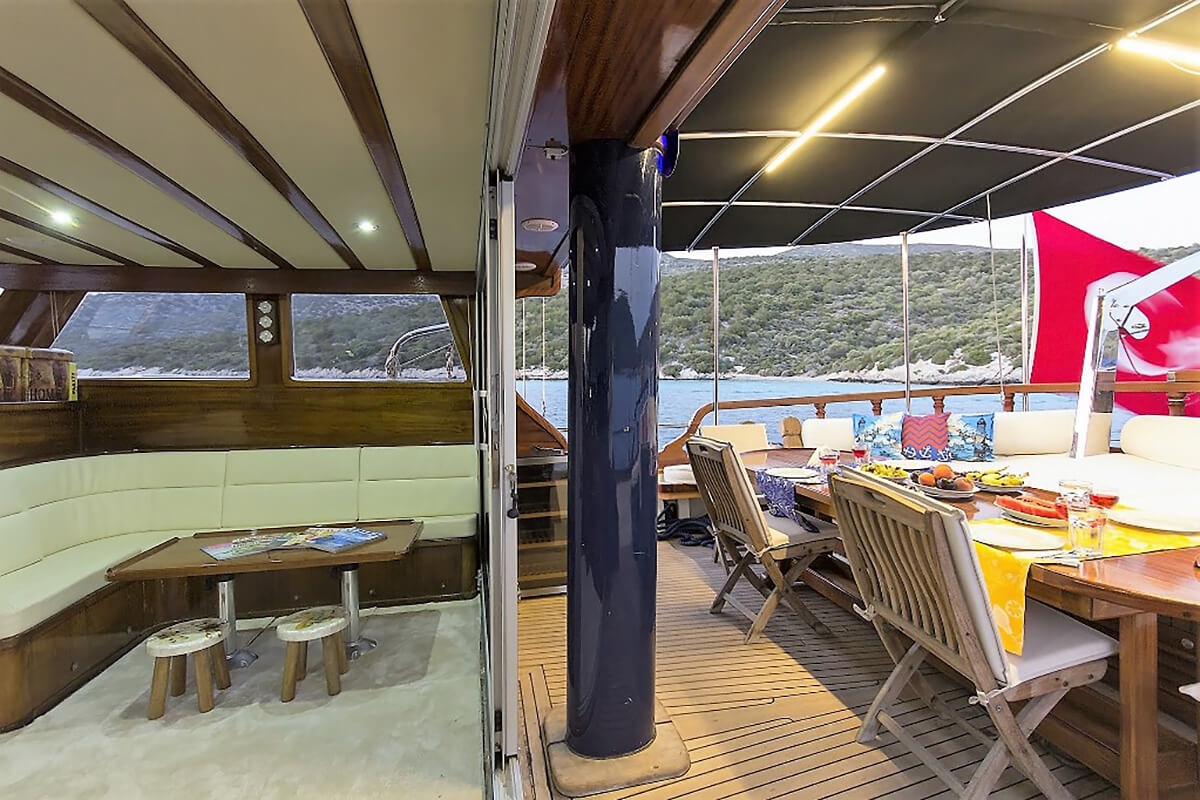 Cekin (ex. Karia) interior