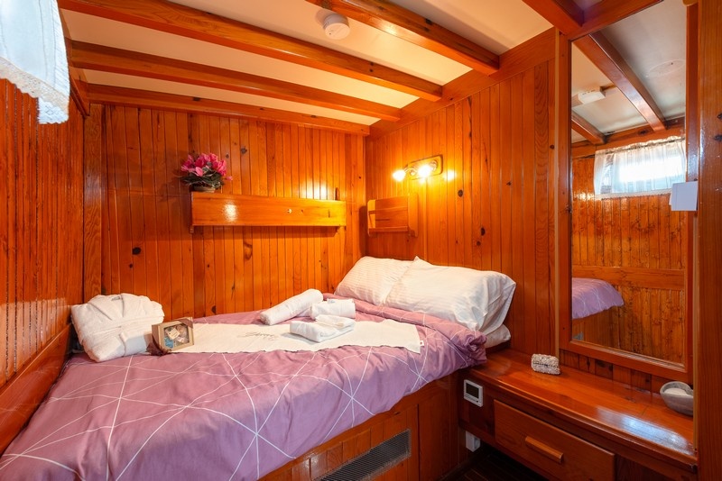 Dona cabin