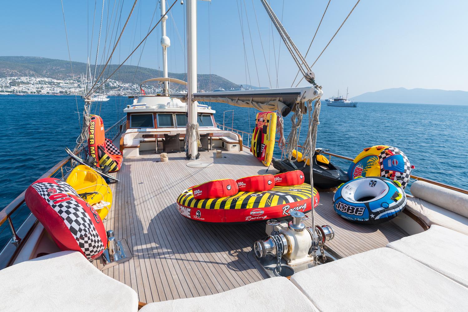 Double Eagle deck