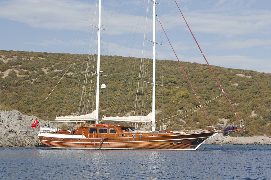 Dreamland — crewed gulet charter in Turkey