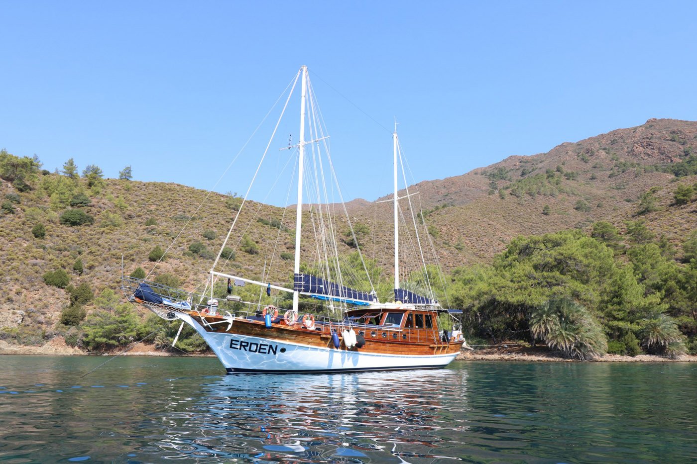 Erden — crewed gulet charter in Turkey