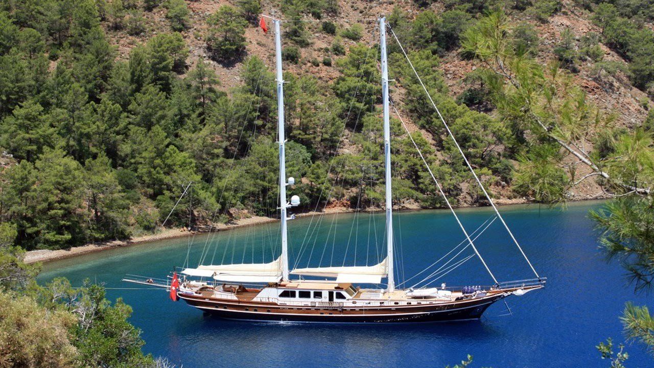 Kaya Guneri 5 — crewed gulet charter in Turkey