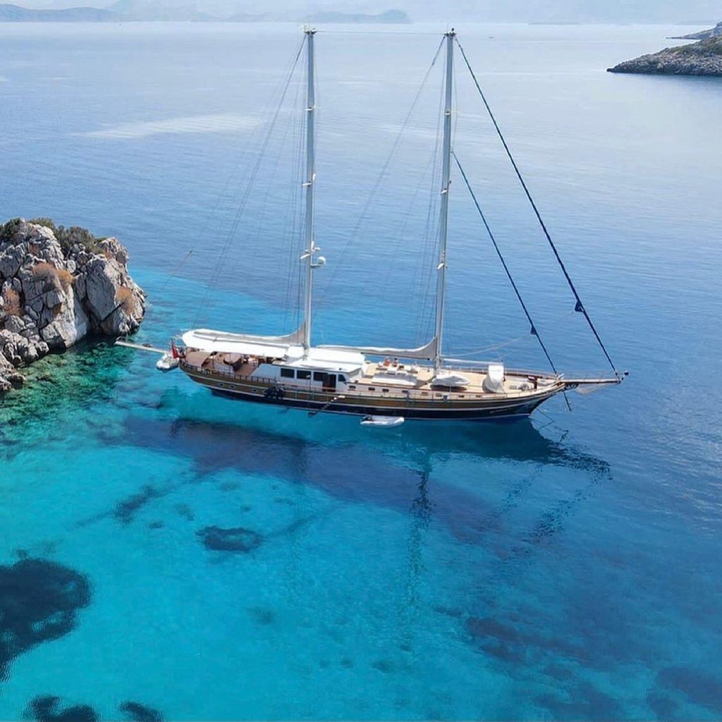 Kaya Guneri IV — crewed gulet charter in Turkey