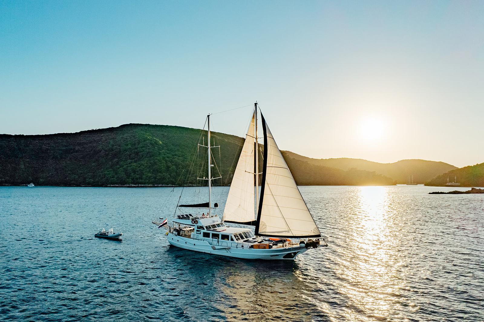 Maske — crewed gulet charter in Croatia