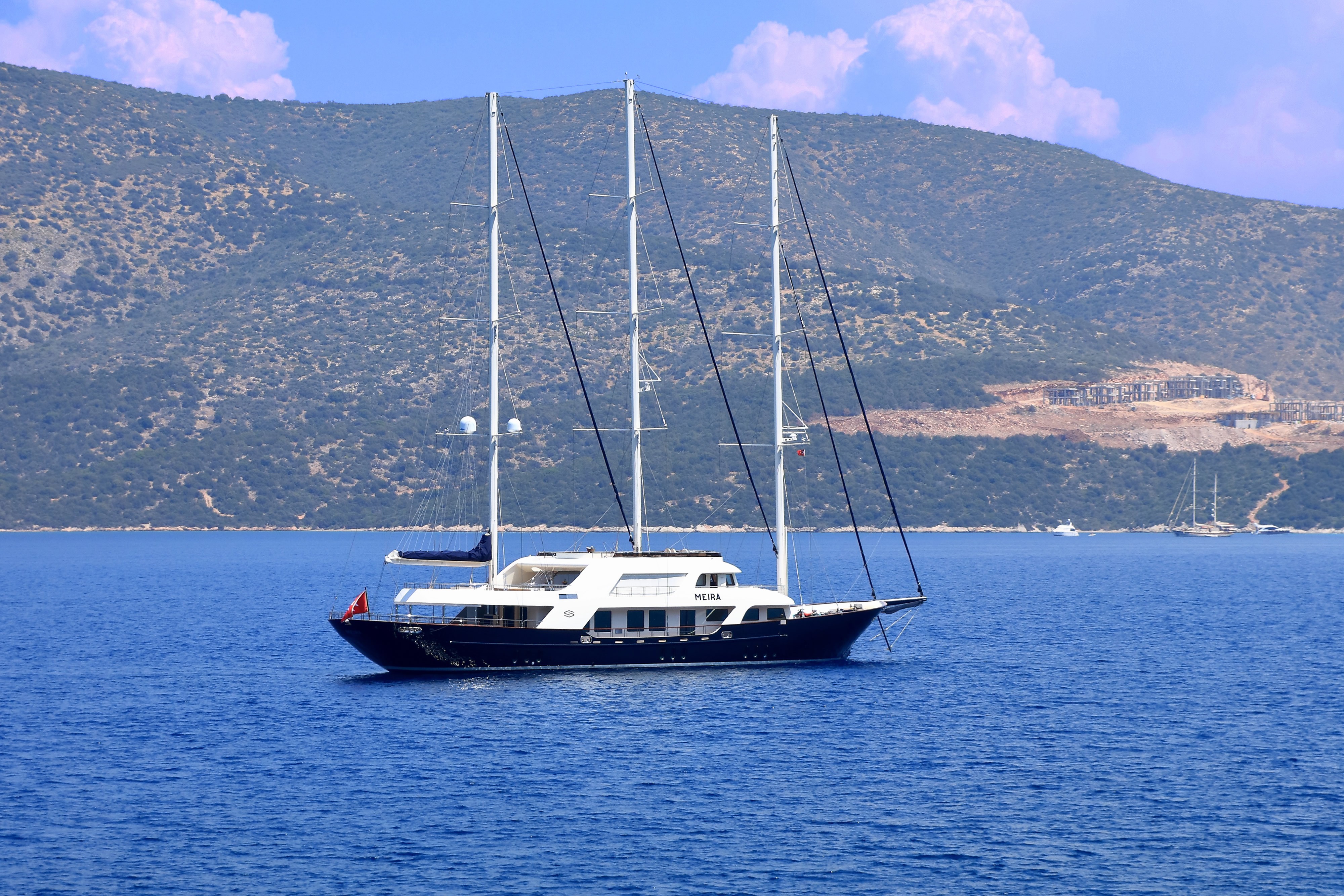 Meira — crewed motor sailer charter in Turkey