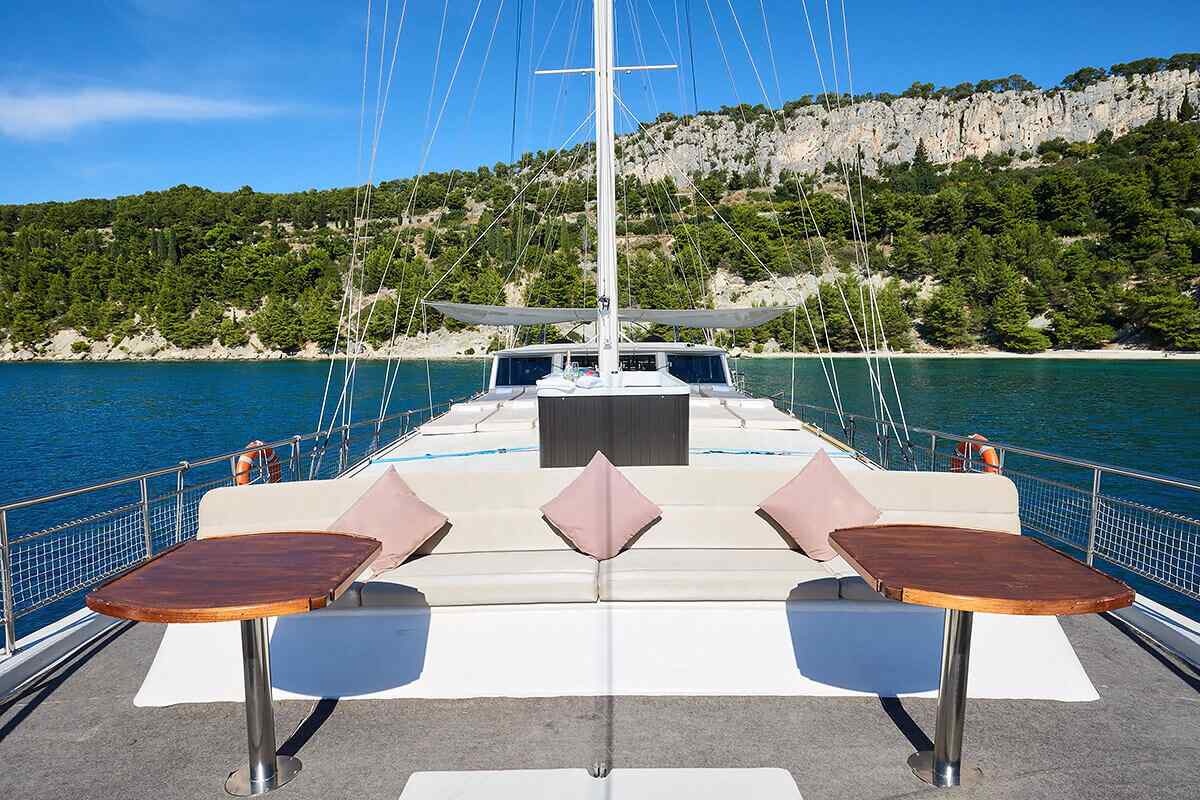 Nautilus I deck