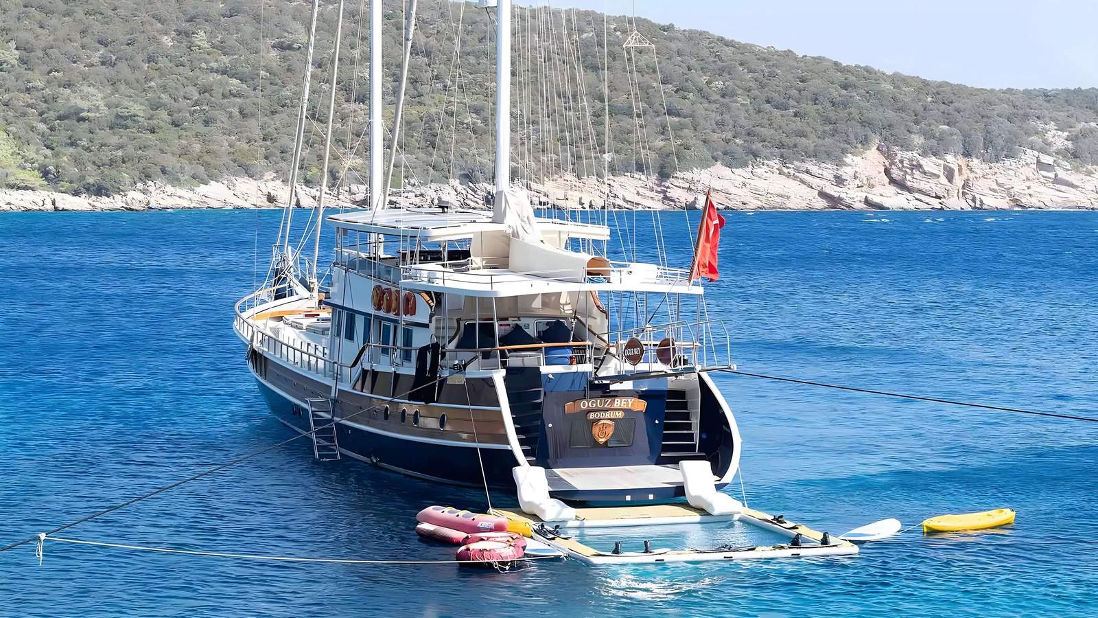 Oguz Bey — crewed gulet charter in Turkey