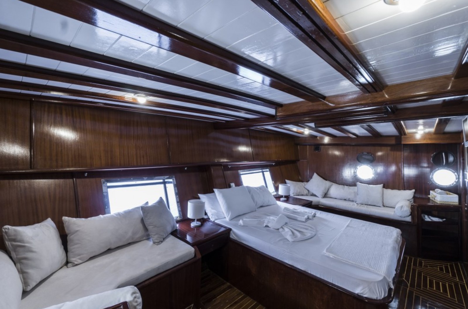 Optimist interior