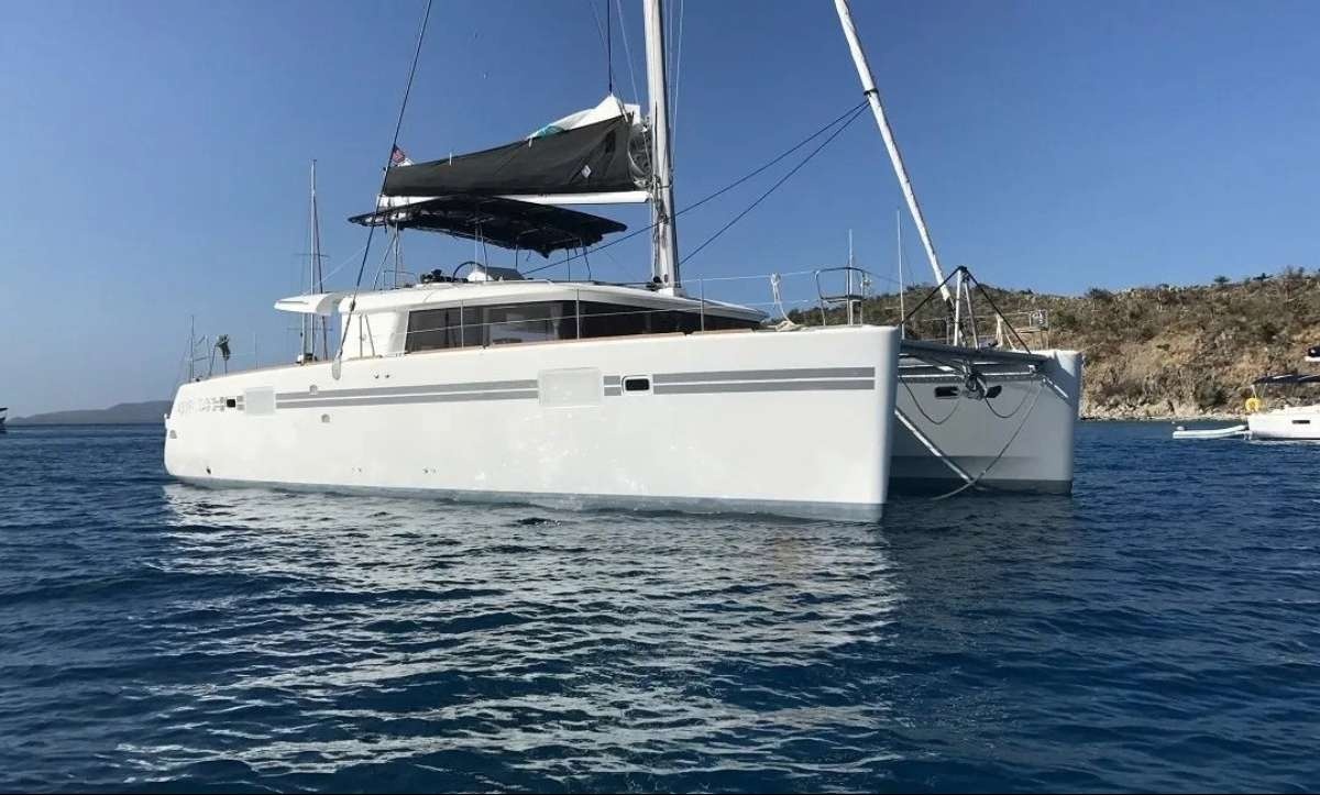 Somewhere — Catamaran for charter in Nassau, Bahamas