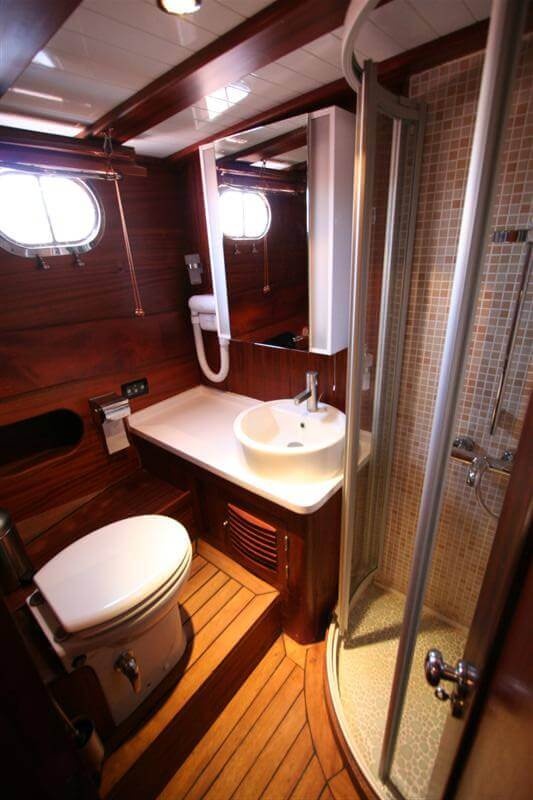 Trippin cabin