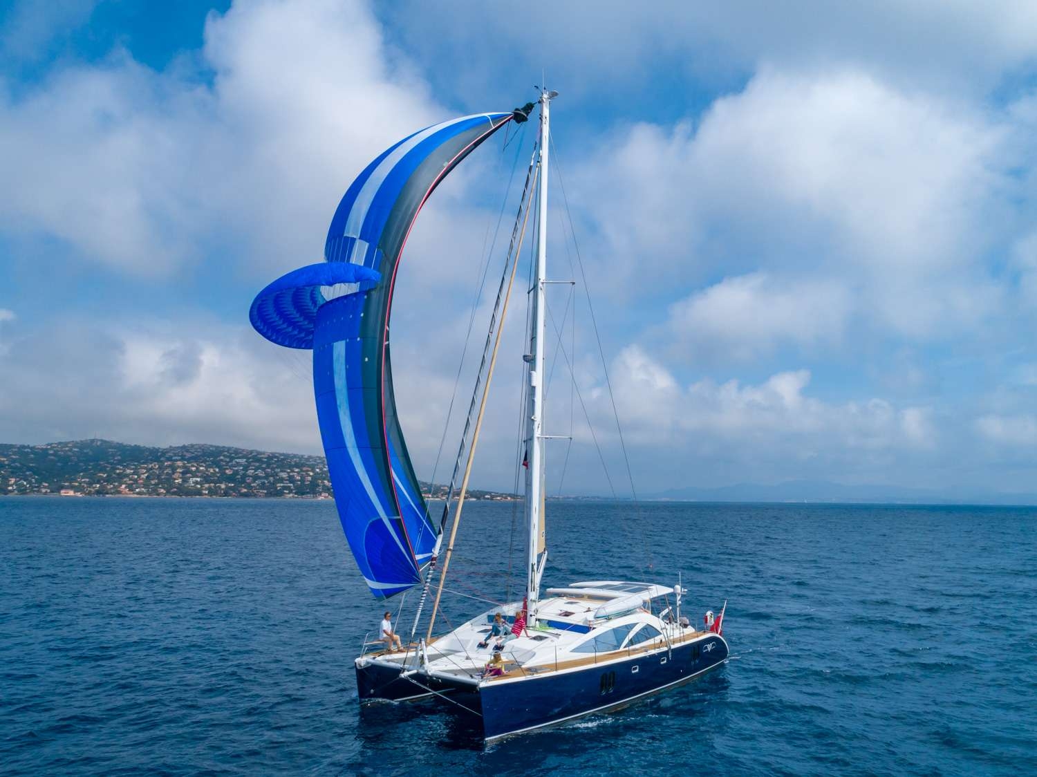 Curanta Cridhe — crewed catamaran charter in Italy