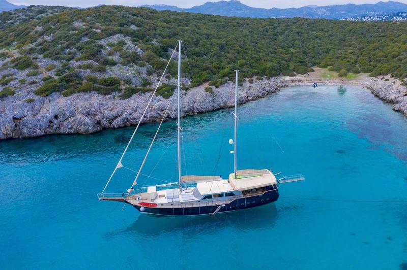 Dream A — crewed motor yacht charter in Italy