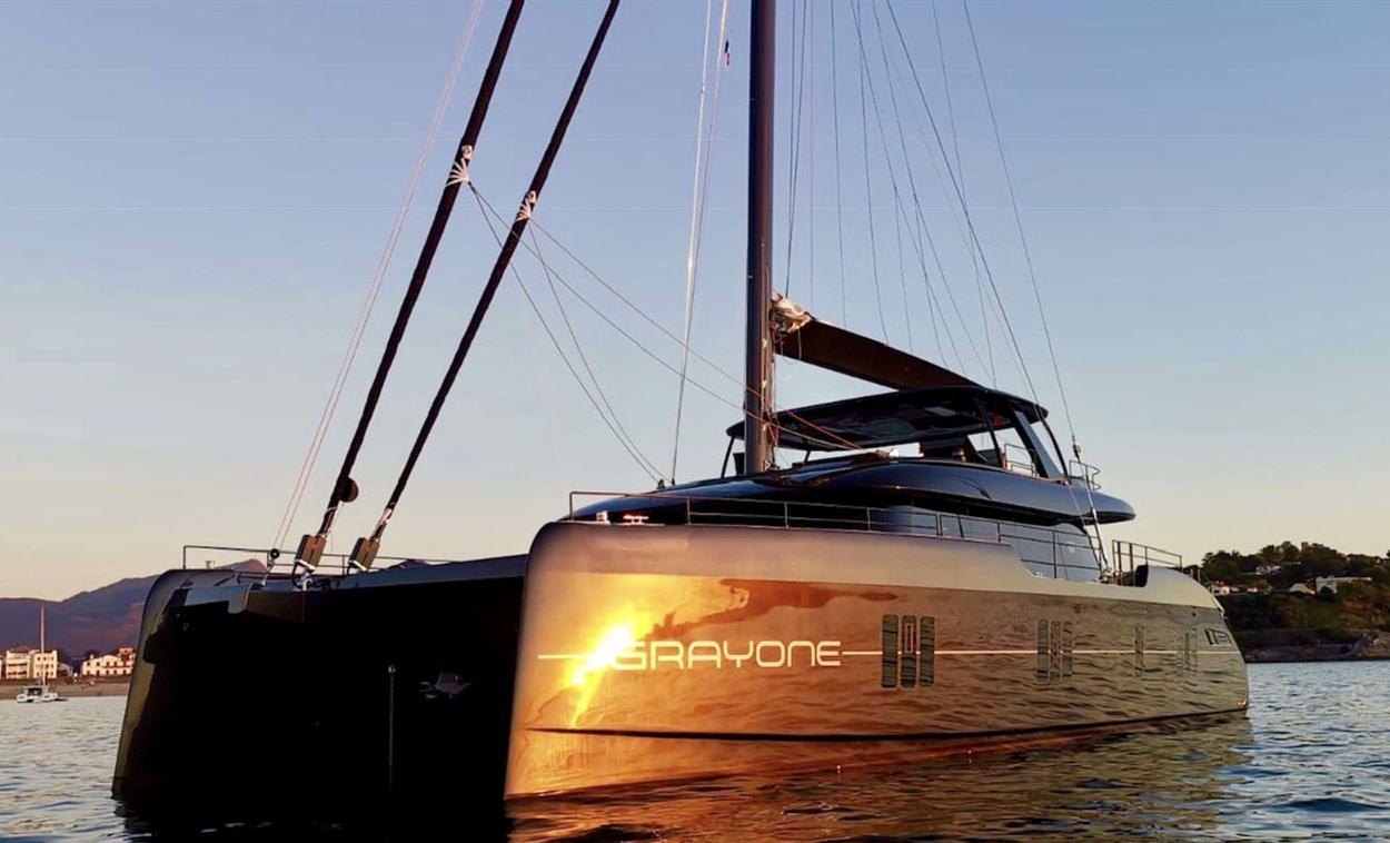 Grayone exterior