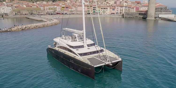 Houbara — Catamaran for charter in Naples, Italy