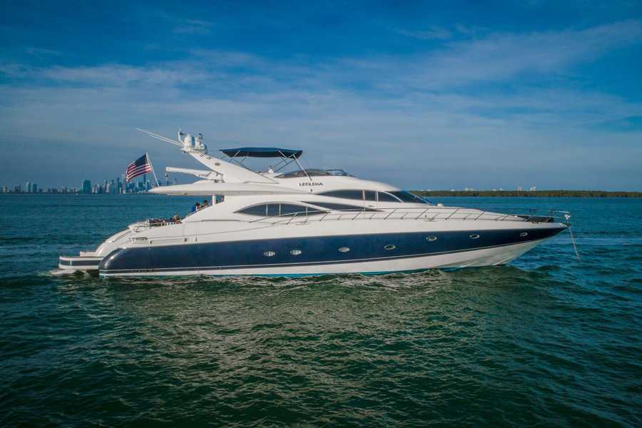 Leolena — Motor Yacht for charter in Miami Beach, United States