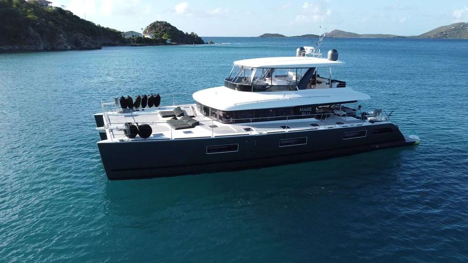 Mare Blu exterior