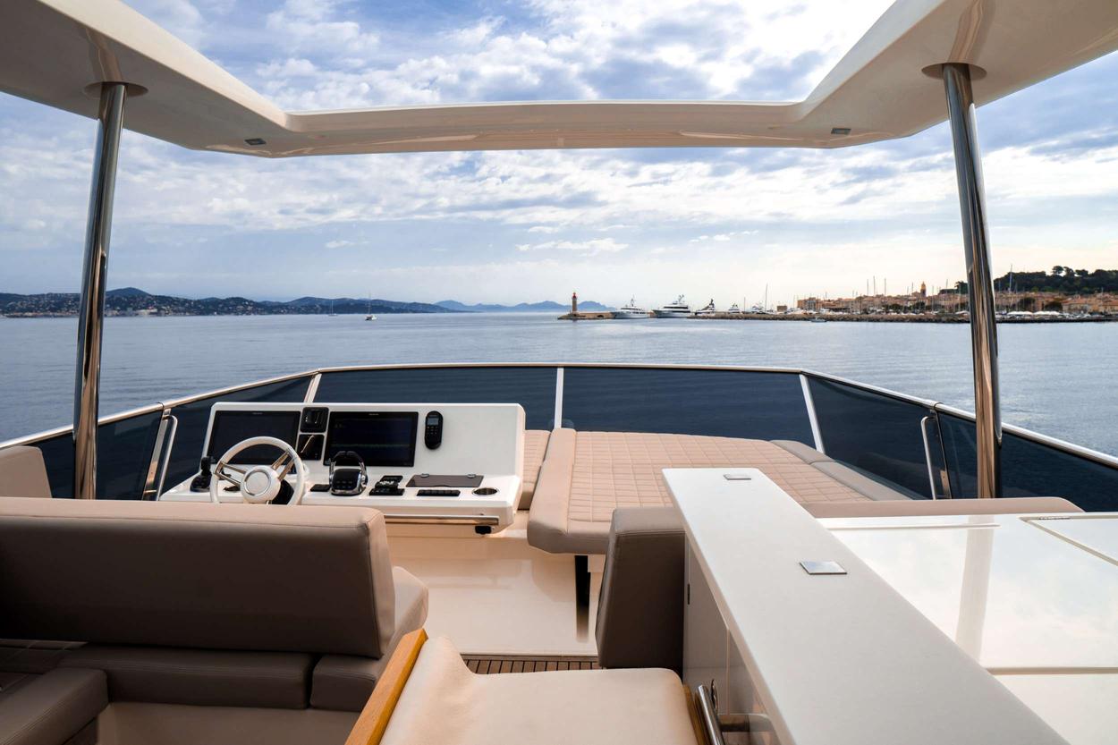 Romy One interior